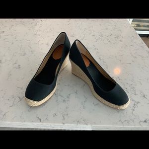 JCrew wedges in black size 81/2. New!